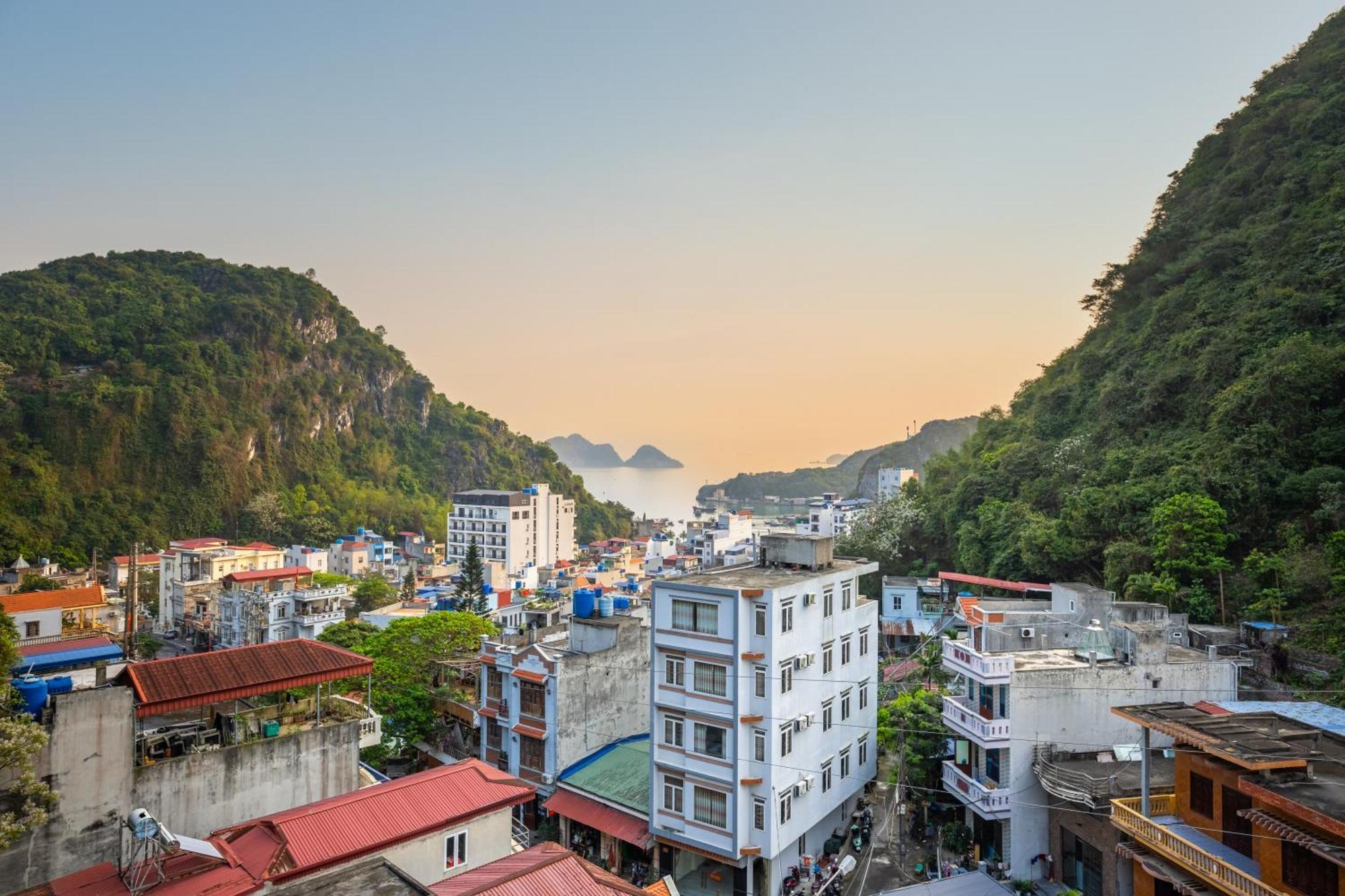 Cat Ba Xanh Spring Garden Hotel Dong Khe Sau Bagian luar foto